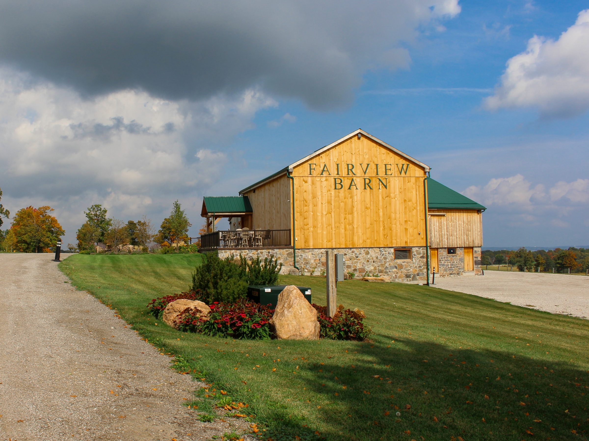 Fairview Barn on a sunny countryside day